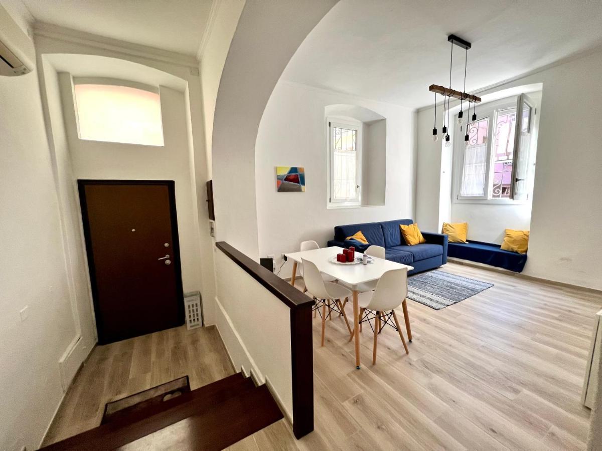 Ferienwohnung La Casa Di Ale Nel Centro Storico Di Cagliari Exterior foto