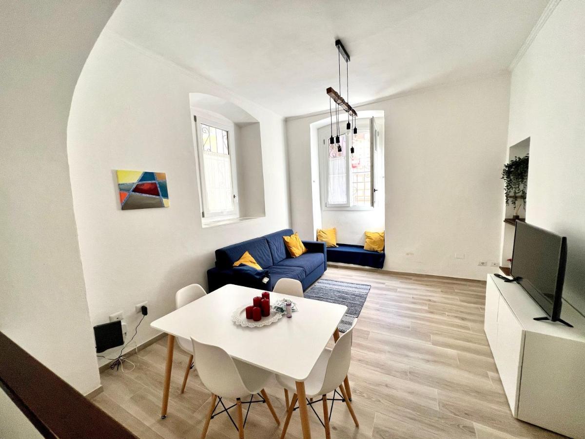 Ferienwohnung La Casa Di Ale Nel Centro Storico Di Cagliari Exterior foto