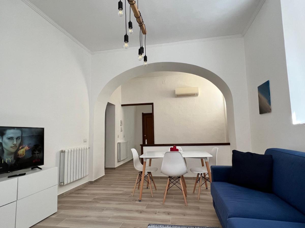 Ferienwohnung La Casa Di Ale Nel Centro Storico Di Cagliari Exterior foto